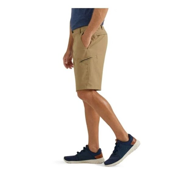 Wrangler Big Men's Outdoor Performance Side Elastic Waist Short SIZE 46/48 - Picture 2 of 8